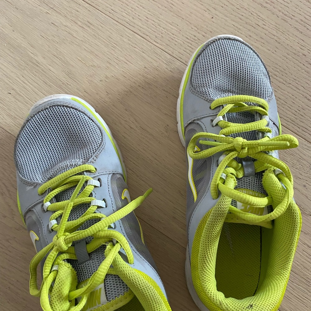 Nike shoes